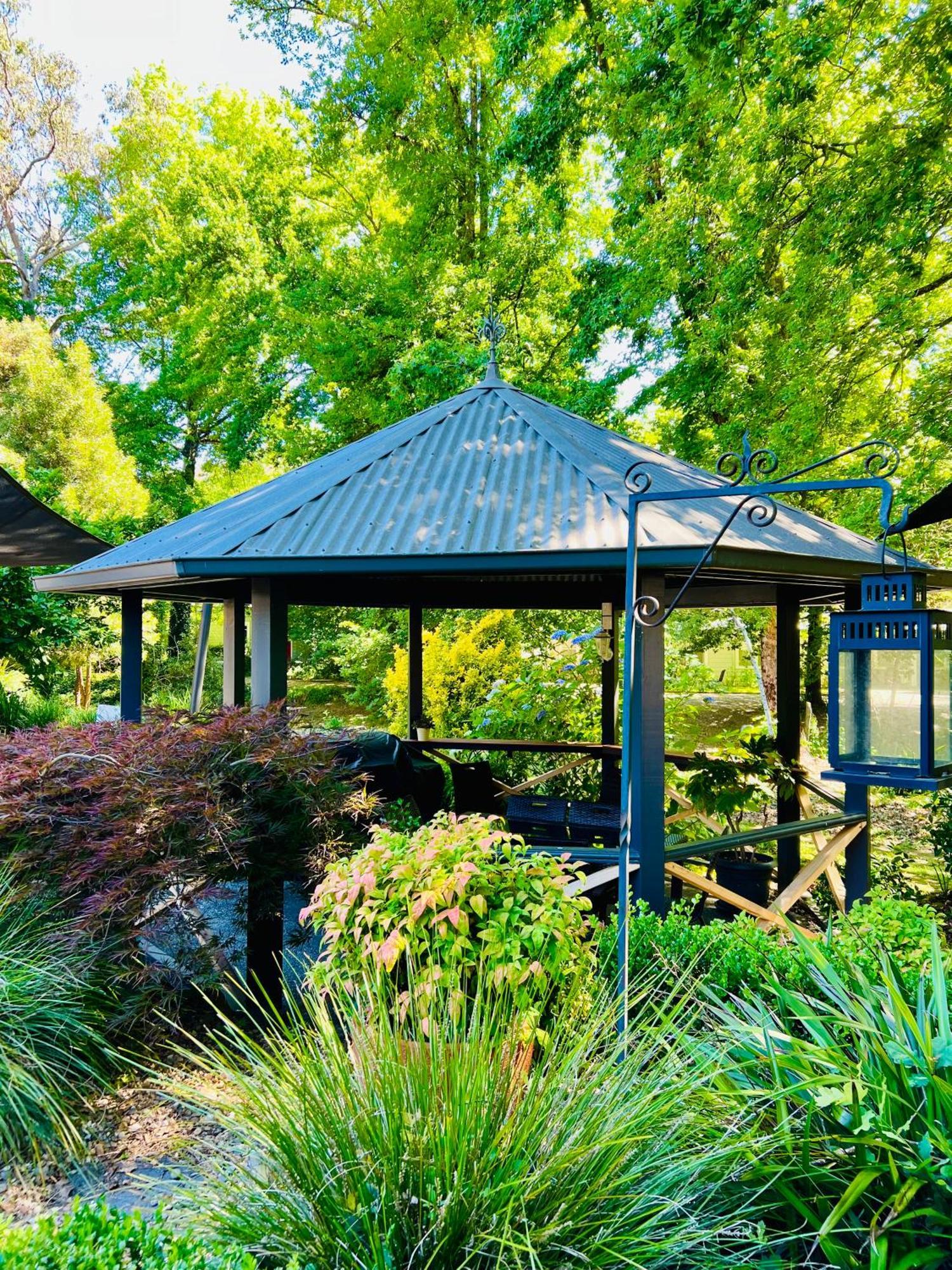 Westwood Lodge Bright Bagian luar foto